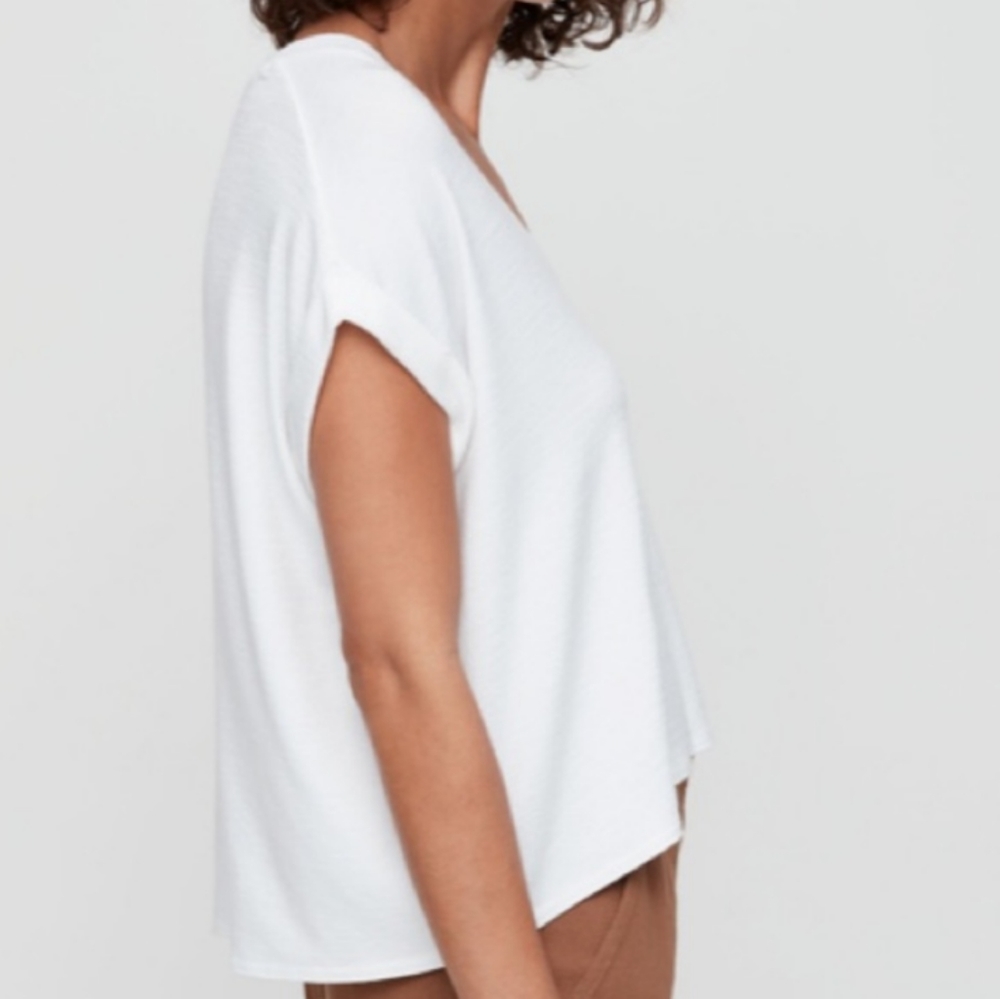 ARITZIA Wilfred||Broah T-shirt - Picture 10 of 14